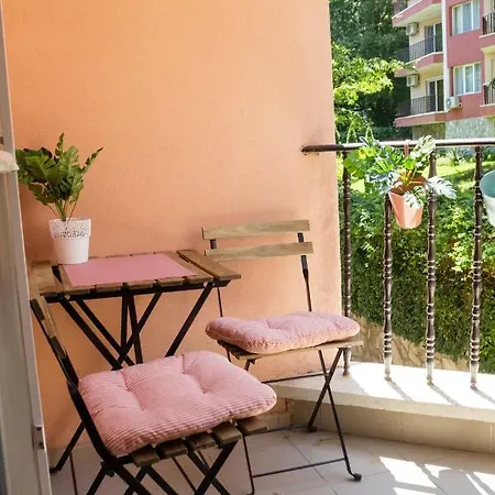 Riviera Park, Golden Sands | One Bedroom Chic Apartamento *
